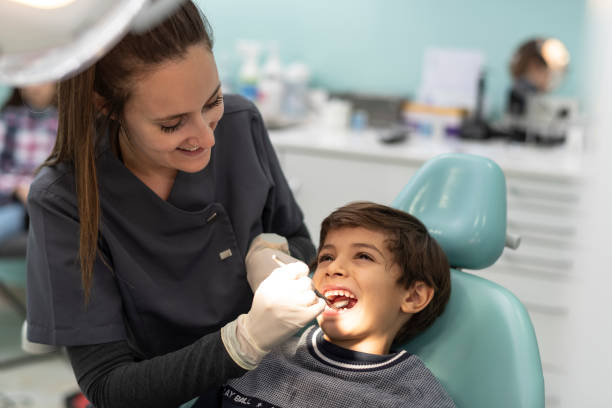 Best Urgent Tooth Repair  in Manistee, MI